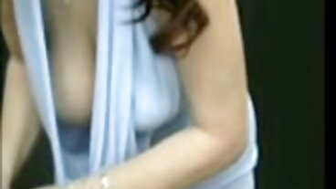 Curvaceous PAWG MILF એ સોલો સેકસી બીપી પીચર વીડીયો કિચન ફેરી છે!
